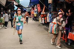 BIB: 
                            <button type="button" onclick="openModal(25511456)" class="btn btn-primary btn-sm float-right btn-popup" data-toggle="modal" data-target=".modal-high-quality">
                        <i class="fas fa-shopping-cart"></i> Add to Cart
                    </button>
                                            <button type="button" onclick="isThisMe(25511456, true)" class="btn btn-success btn-sm float-right btn-popup btn-isme hidden" data-toggle="tooltip" data-placement="bottom" title="นี่คือรูปของคุณใช่ไหม คลิกที่นี่เพื่อเอาเข้าอัลบั้ม">
                        <i class="fas fa-plus"></i> Add to album
                    </button>
                    <button type="button" onclick="isThisMe(25511456, false)" class="btn btn-warning btn-sm float-right btn-popup btn-isnotme hidden">
                        <i class="fas fa-ban"></i> Remove from album
                    </button>